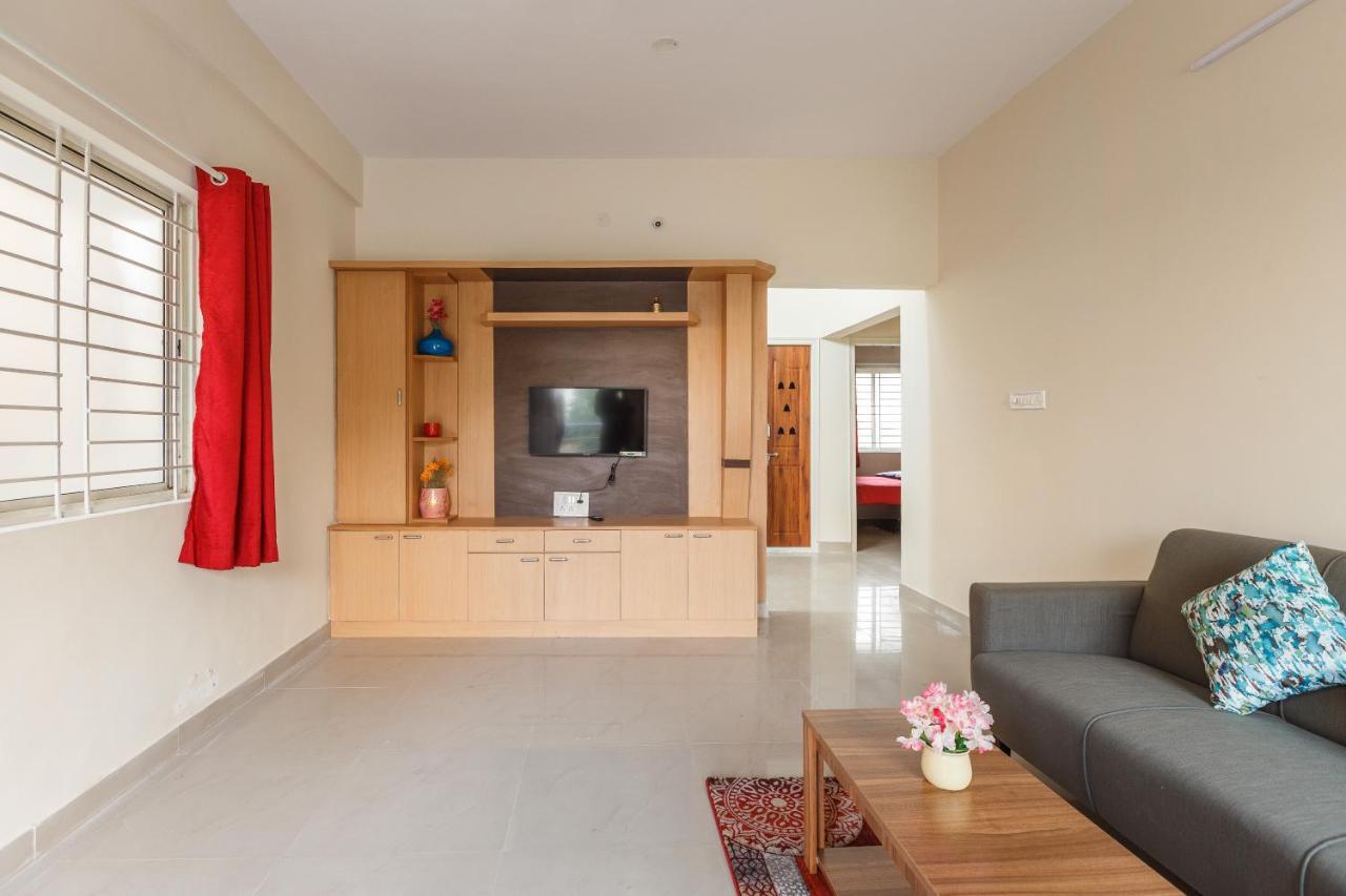 Misty Meridian Serviced Apartments Bangalore Exteriör bild