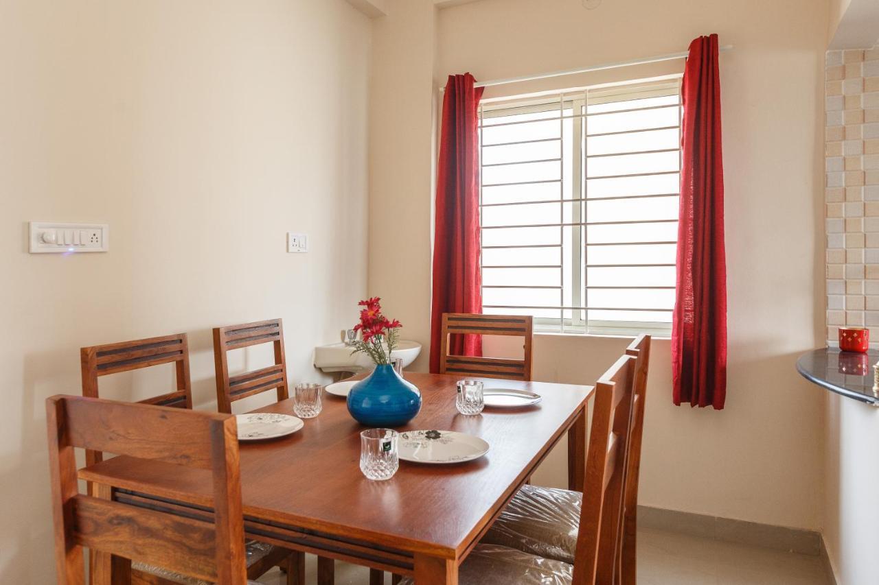 Misty Meridian Serviced Apartments Bangalore Exteriör bild